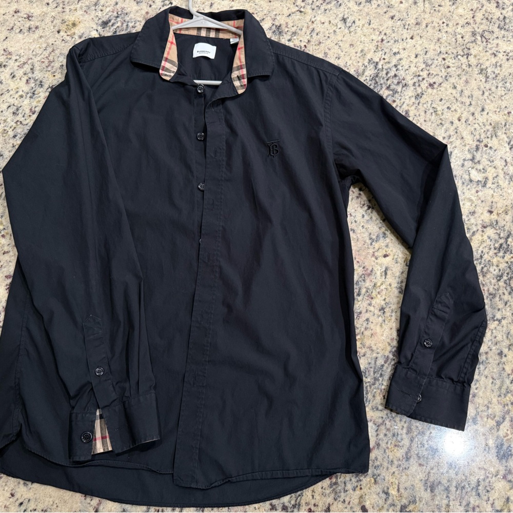 Burberry men’s dress shirt